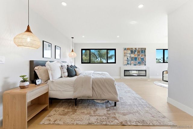 6016 Wenrich Pl, San Diego, CA 92120