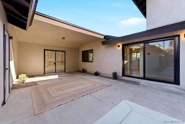 6016 Wenrich Pl, San Diego, CA 92120