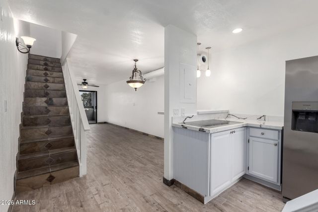 1215 E LEMON Street 208, Tempe, AZ 85281