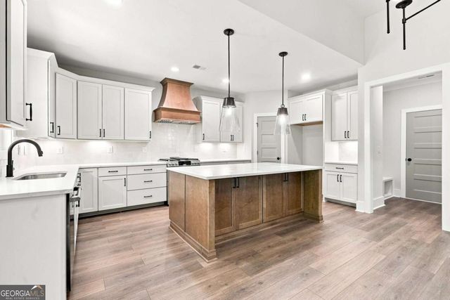2747 Bob Cox Road NW, Marietta, GA 30064