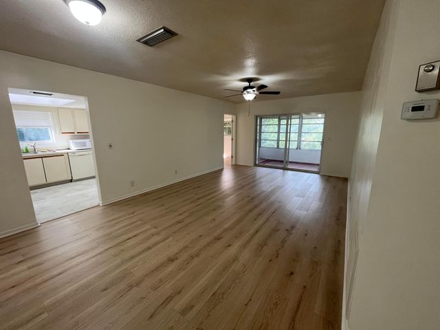 658 NE 6th Court L, Boynton Beach, FL 33435