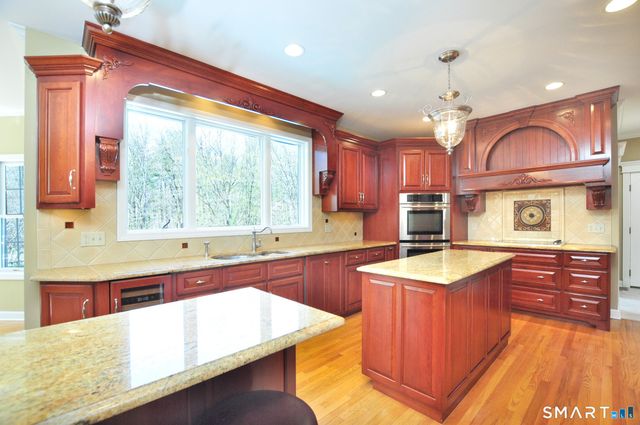 212 Ethan Drive, Windsor, CT 06095
