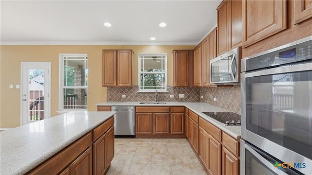 201 Sky Springs Pass, San Marcos, TX 78666
