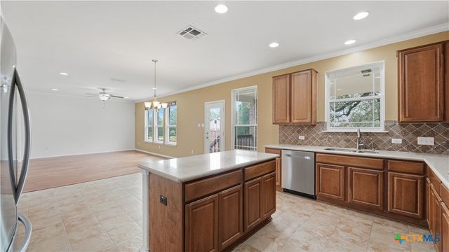 201 Sky Springs Pass, San Marcos, TX 78666