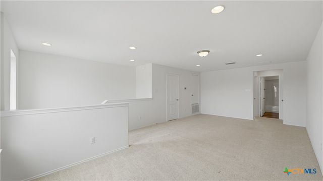 201 Sky Springs Pass, San Marcos, TX 78666