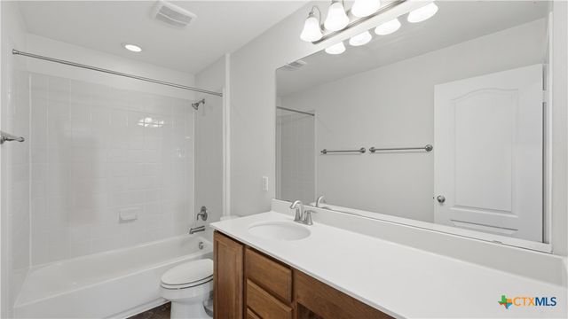 201 Sky Springs Pass, San Marcos, TX 78666