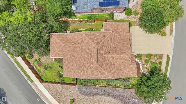 201 Sky Springs Pass, San Marcos, TX 78666