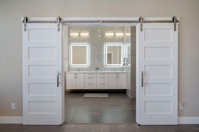 208 N Glengary Drive, Nixa, MO 65714