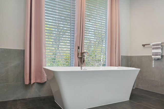 208 N Glengary Drive, Nixa, MO 65714