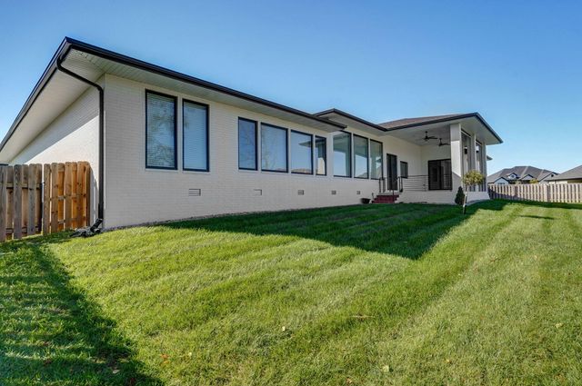 208 N Glengary Drive, Nixa, MO 65714