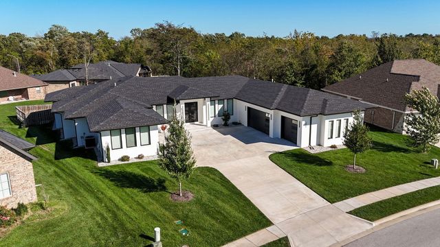 208 N Glengary Drive, Nixa, MO 65714