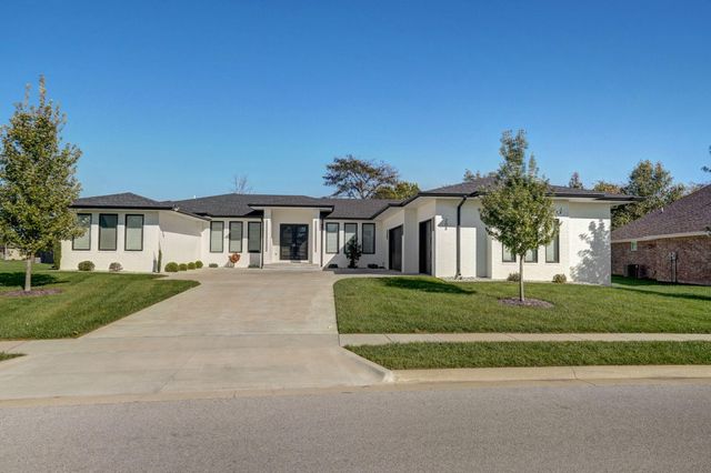 208 N Glengary Drive, Nixa, MO 65714