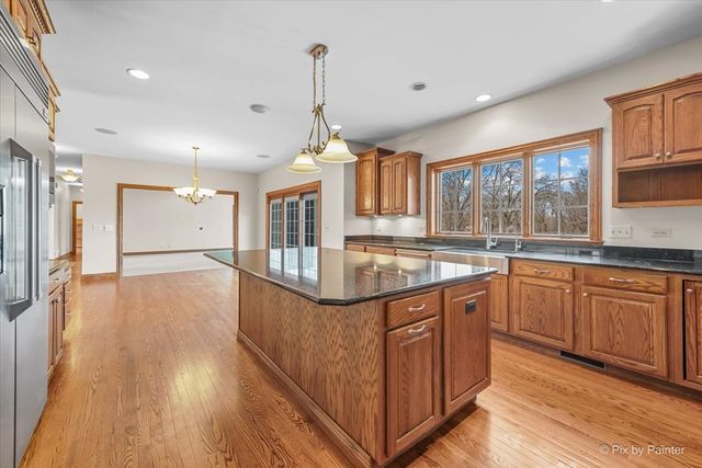28730 W Harvest Glen Circle, Cary, IL 60013