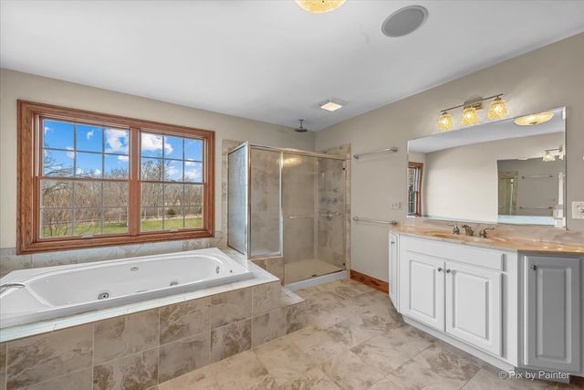 28730 W Harvest Glen Circle, Cary, IL 60013