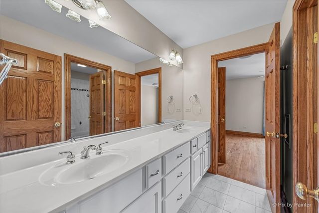 28730 W Harvest Glen Circle, Cary, IL 60013
