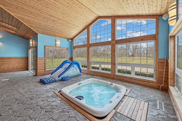 28730 W Harvest Glen Circle, Cary, IL 60013