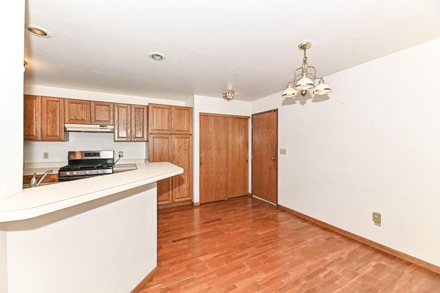 13526 W Fountain COURT, New Berlin, WI 53151