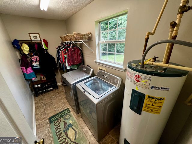 230 Autumn Ridge Court, Gray, GA 31032