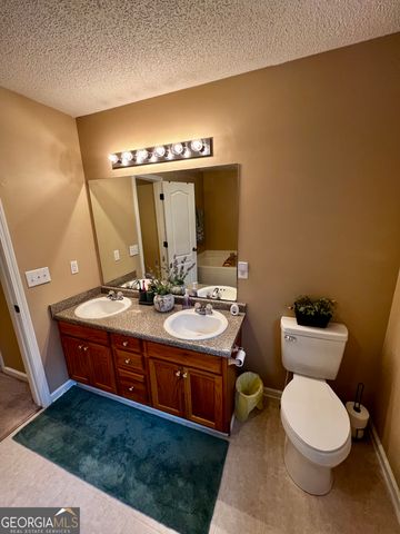 230 Autumn Ridge Court, Gray, GA 31032