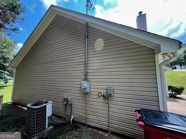 230 Autumn Ridge Court, Gray, GA 31032