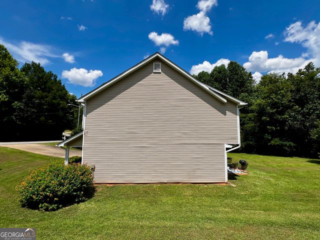 230 Autumn Ridge Court, Gray, GA 31032