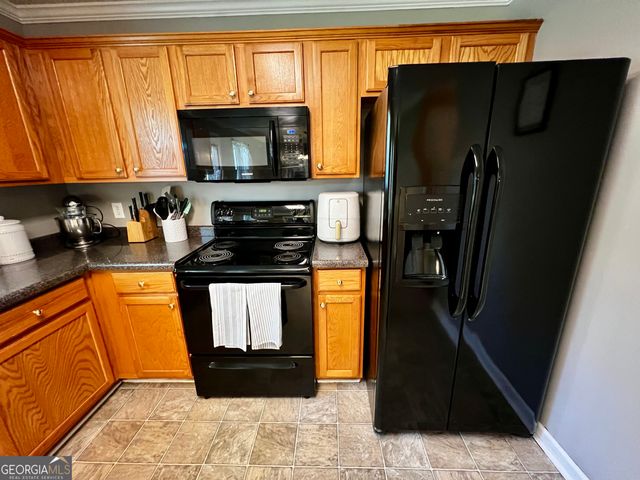 230 Autumn Ridge Court, Gray, GA 31032
