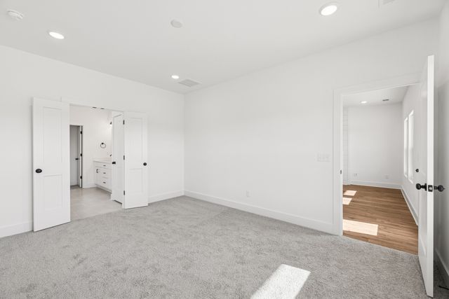 553 Canal Circle, Nashville, TN 37214