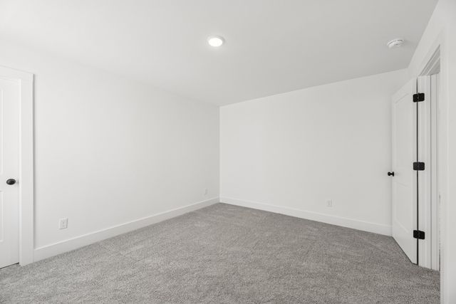 553 Canal Circle, Nashville, TN 37214