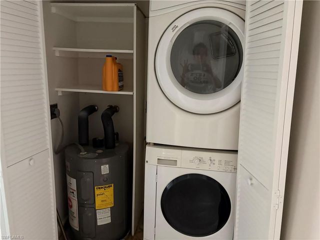 12 Desert Candle CIR, Lehigh Acres, FL 33936