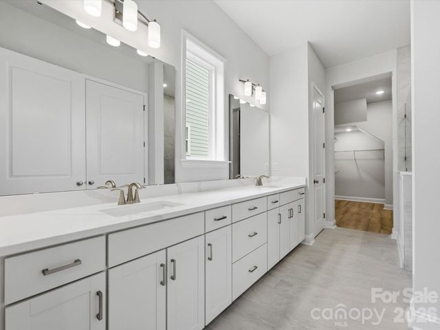 1015 Meander Lane, Waxhaw, NC 28173