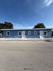 1117 3rd Avenue N 1, Lake Worth Beach, FL 33460