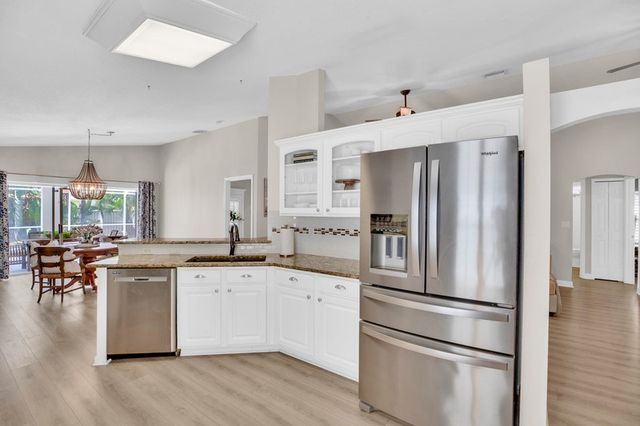 589 Willow Court, Sebastian, FL 32958