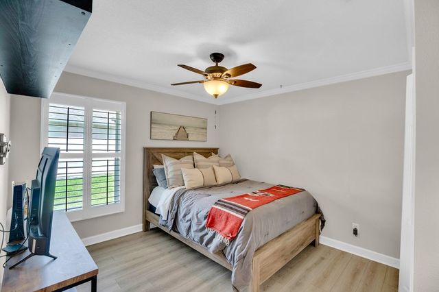 589 Willow Court, Sebastian, FL 32958