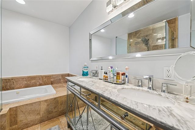 2120 Ronsard Road, Rancho Palos Verdes, CA 90275