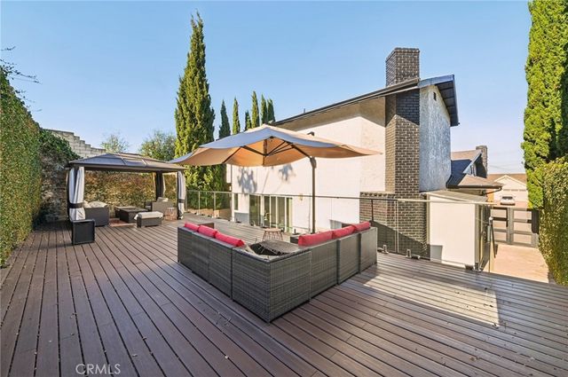 2120 Ronsard Road, Rancho Palos Verdes, CA 90275