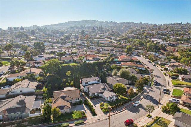 2120 Ronsard Road, Rancho Palos Verdes, CA 90275