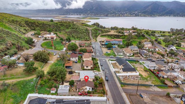108 S Chestnut St, Lake Elsinore, CA 92530