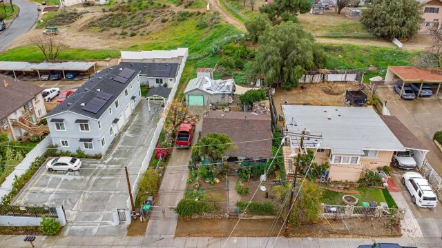 108 S Chestnut St, Lake Elsinore, CA 92530