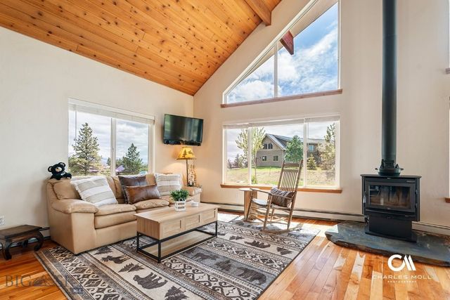 4025 Lake Point Drive, Helena, MT 59602