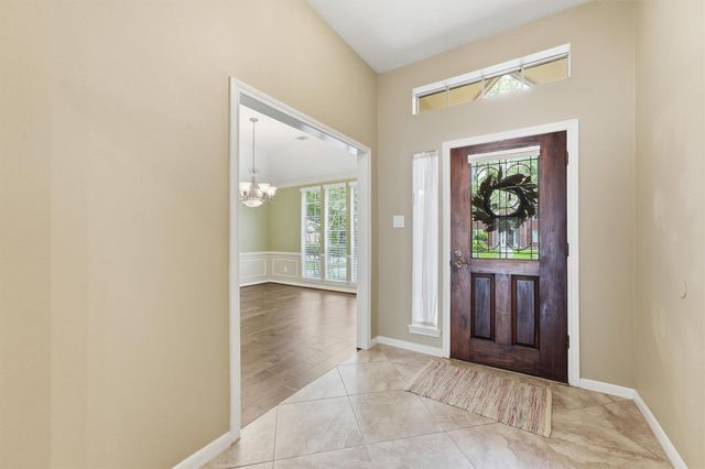 15718 Echo Lodge Drive, Houston, TX 77095