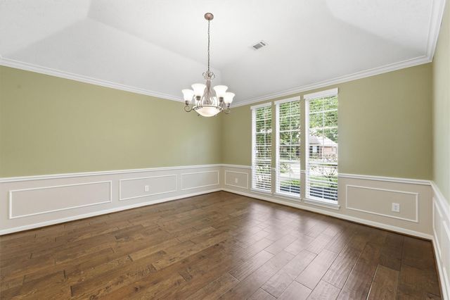 15718 Echo Lodge Drive, Houston, TX 77095