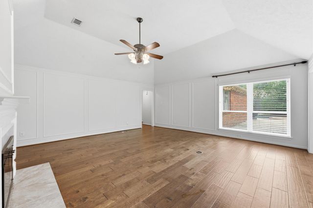 15718 Echo Lodge Drive, Houston, TX 77095