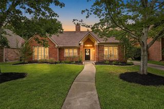 15718 Echo Lodge Drive, Houston, TX 77095