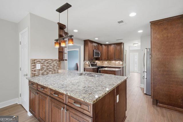 1960 Rocksram Drive, Buford, GA 30519
