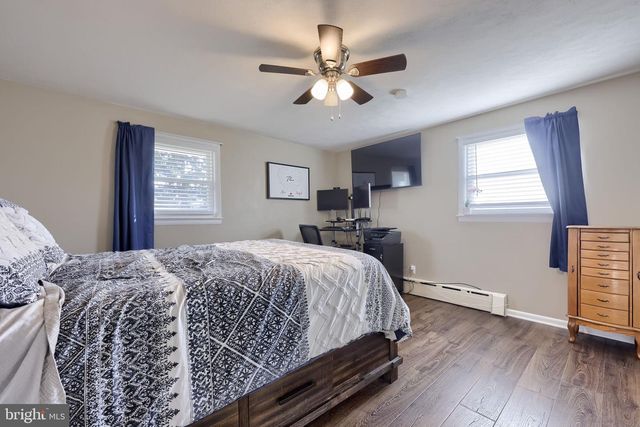 140 RIDGEFIELD DR, York, PA 17403