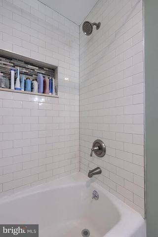 140 RIDGEFIELD DR, York, PA 17403