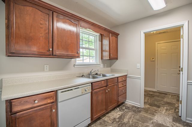 5024 Tricia Pl, Murfreesboro, TN 37129