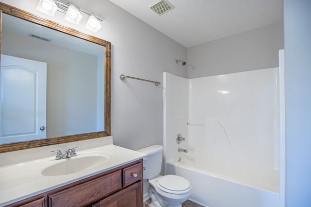 5024 Tricia Pl, Murfreesboro, TN 37129