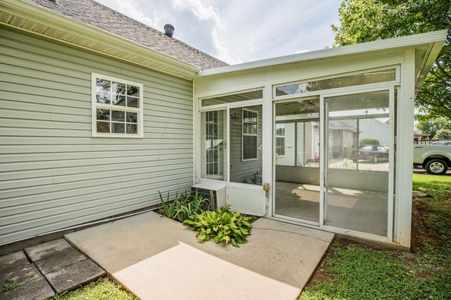 5024 Tricia Pl, Murfreesboro, TN 37129