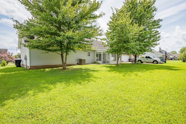 5024 Tricia Pl, Murfreesboro, TN 37129
